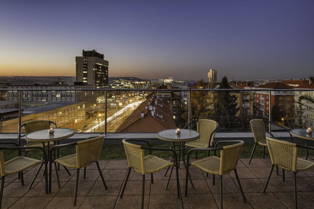 Hotel Oya Prague Exterior photo
