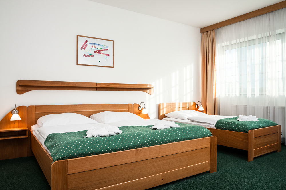 Hotel Oya Prague Exterior photo
